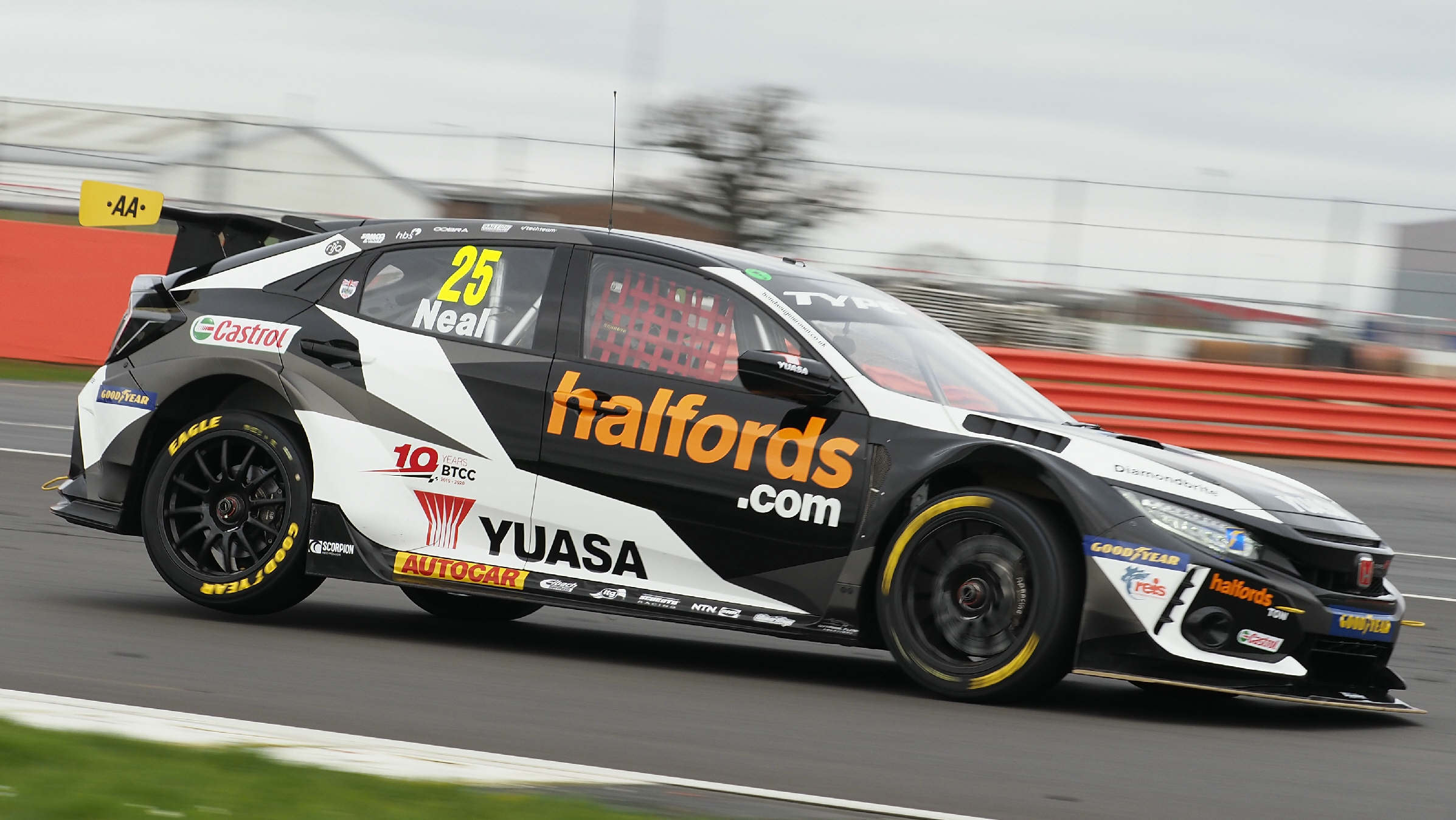 Coronavirus Btcc Motorsport Season Hit By Outbreak Worcester News