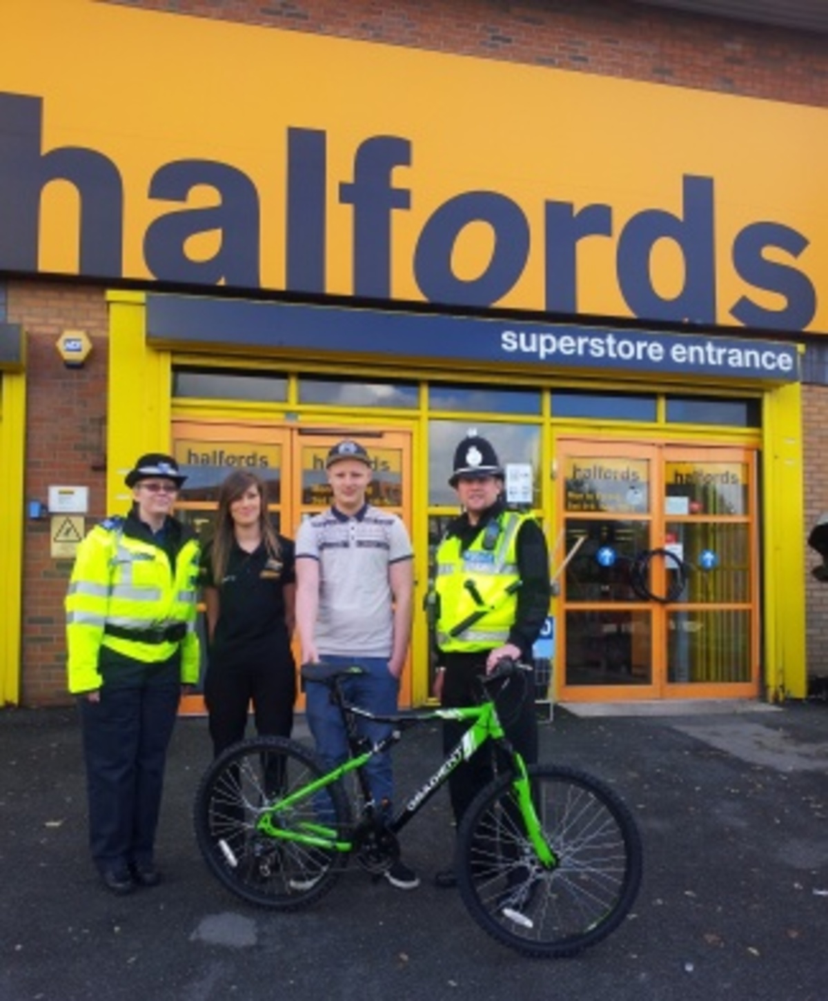 police bike halfords