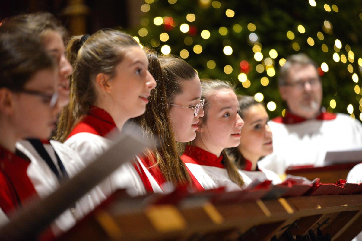 Popular Worcester News Christmas Carol Service Gets Everyone In Festive Mood Worcester News